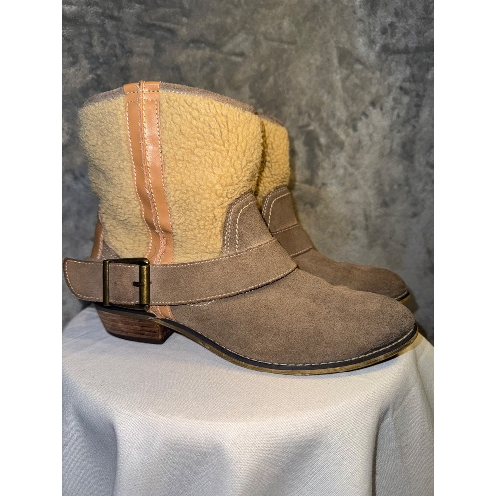 Kelsi Dagger Sherpa Moto Boots Taupe Suede Cozy Boho Western Booties Sz 9.5